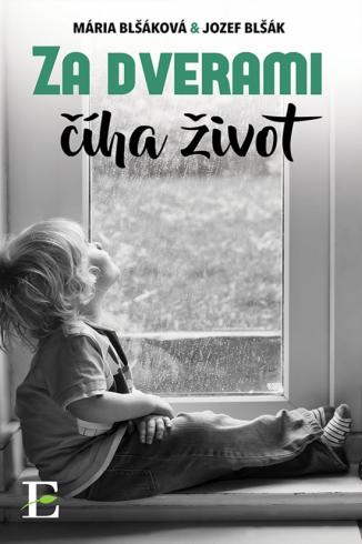 ZA DVERAMI CIHA ZIVOT